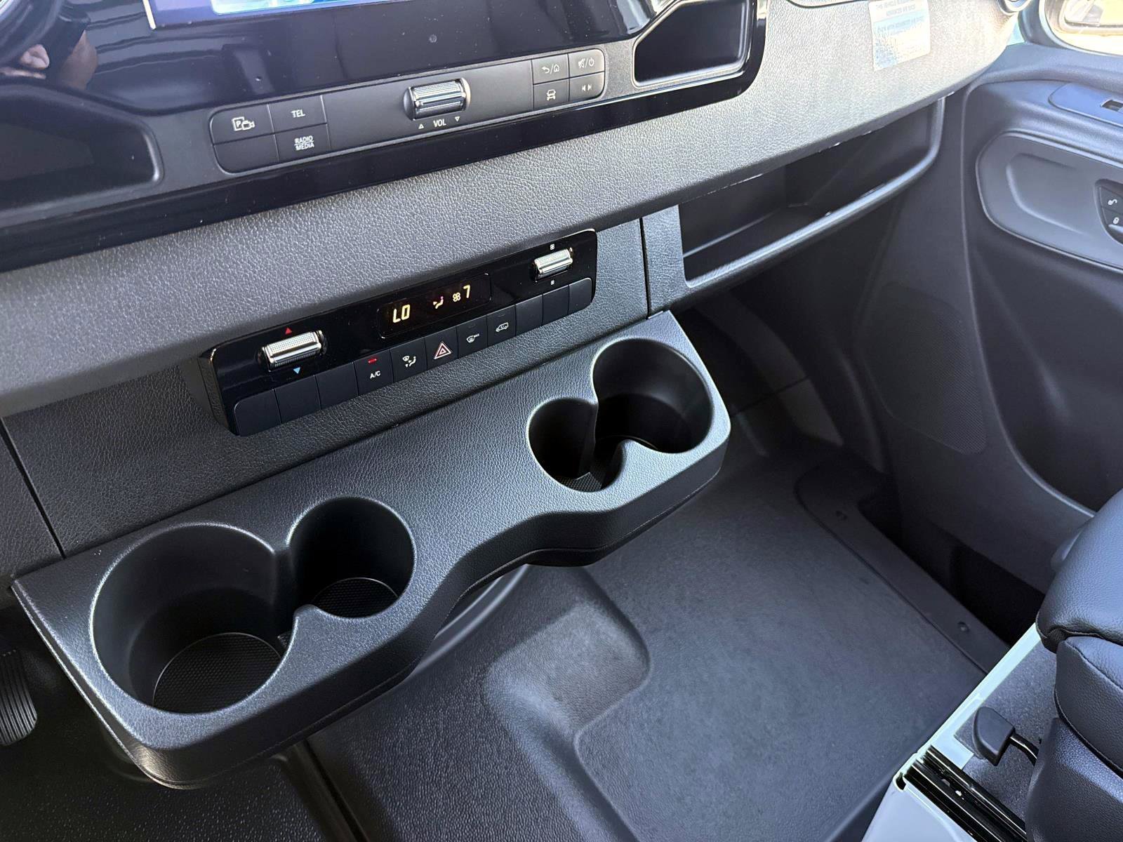 New 2026 Arctic White Sprinter Cargo 170 WB image 20