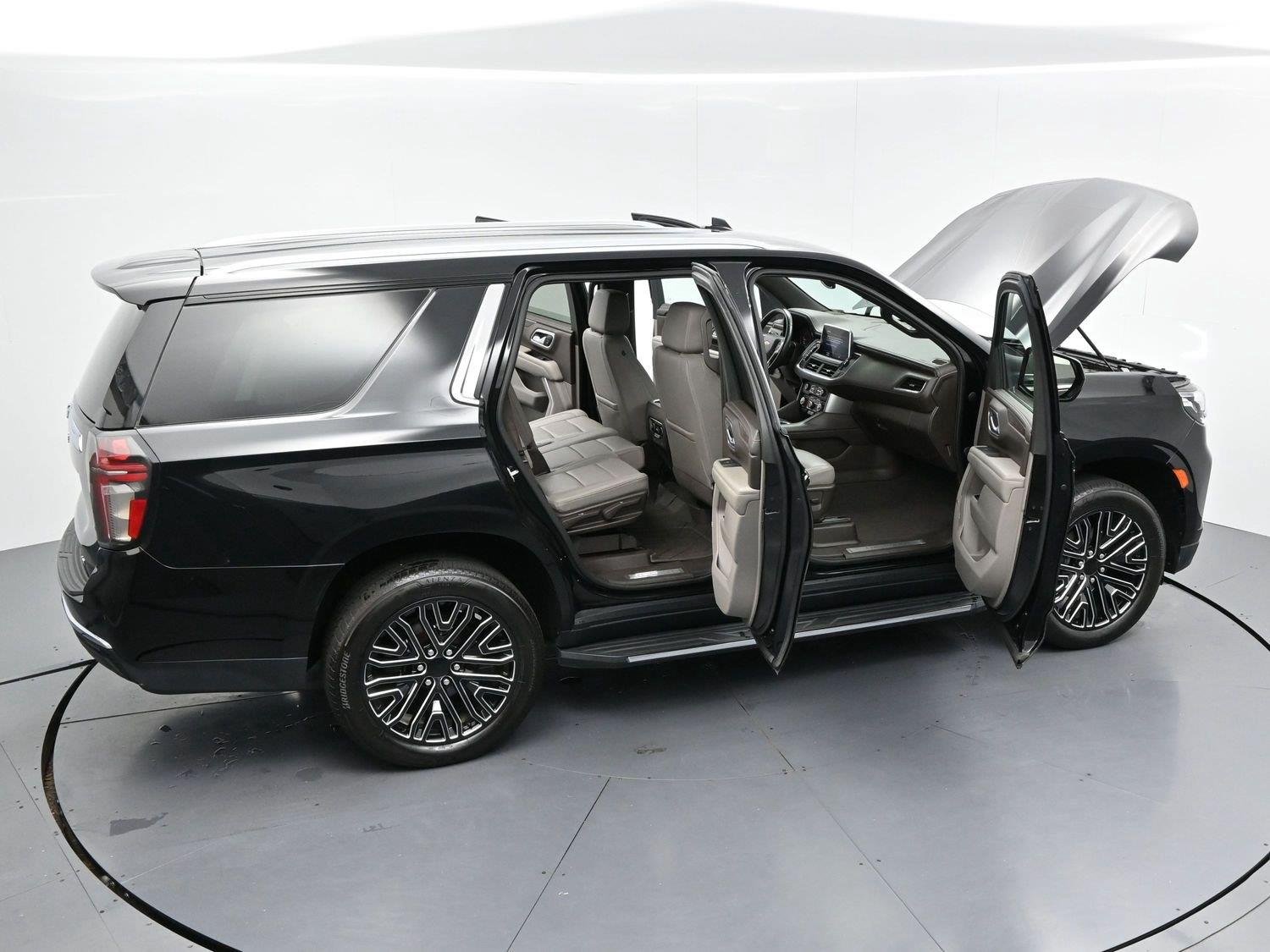 Used 2021 Black Chevrolet LT image 41