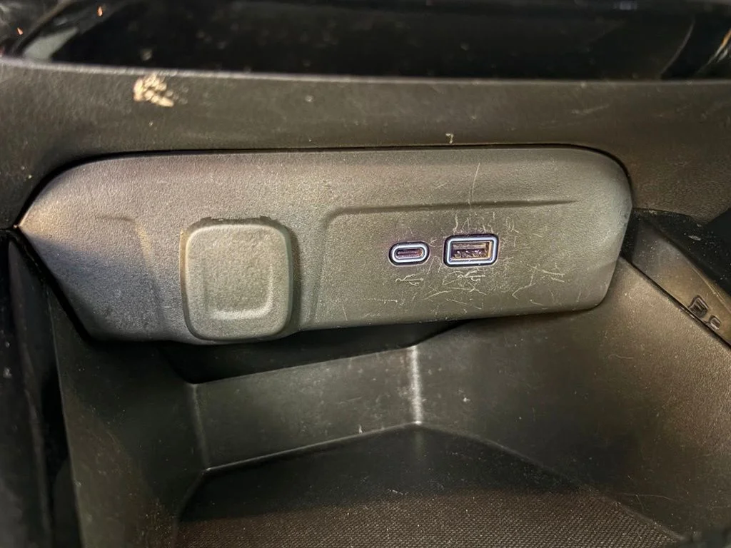 Used 2025 Gray Chevrolet LT image 27