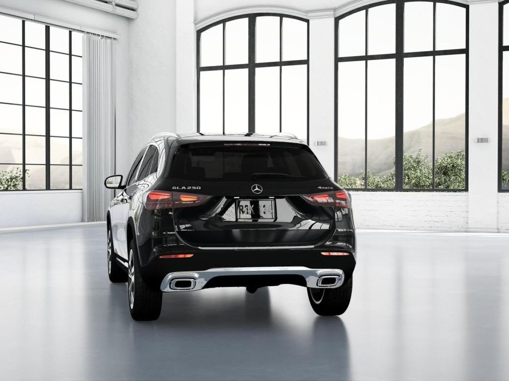 New 2026 Black Mercedes-Benz GLA 250 image 26