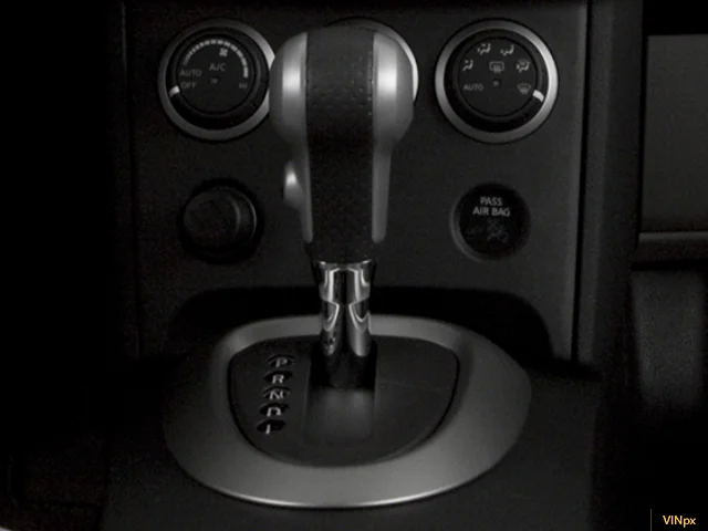 Used 2014 Pearl White Nissan S image 9