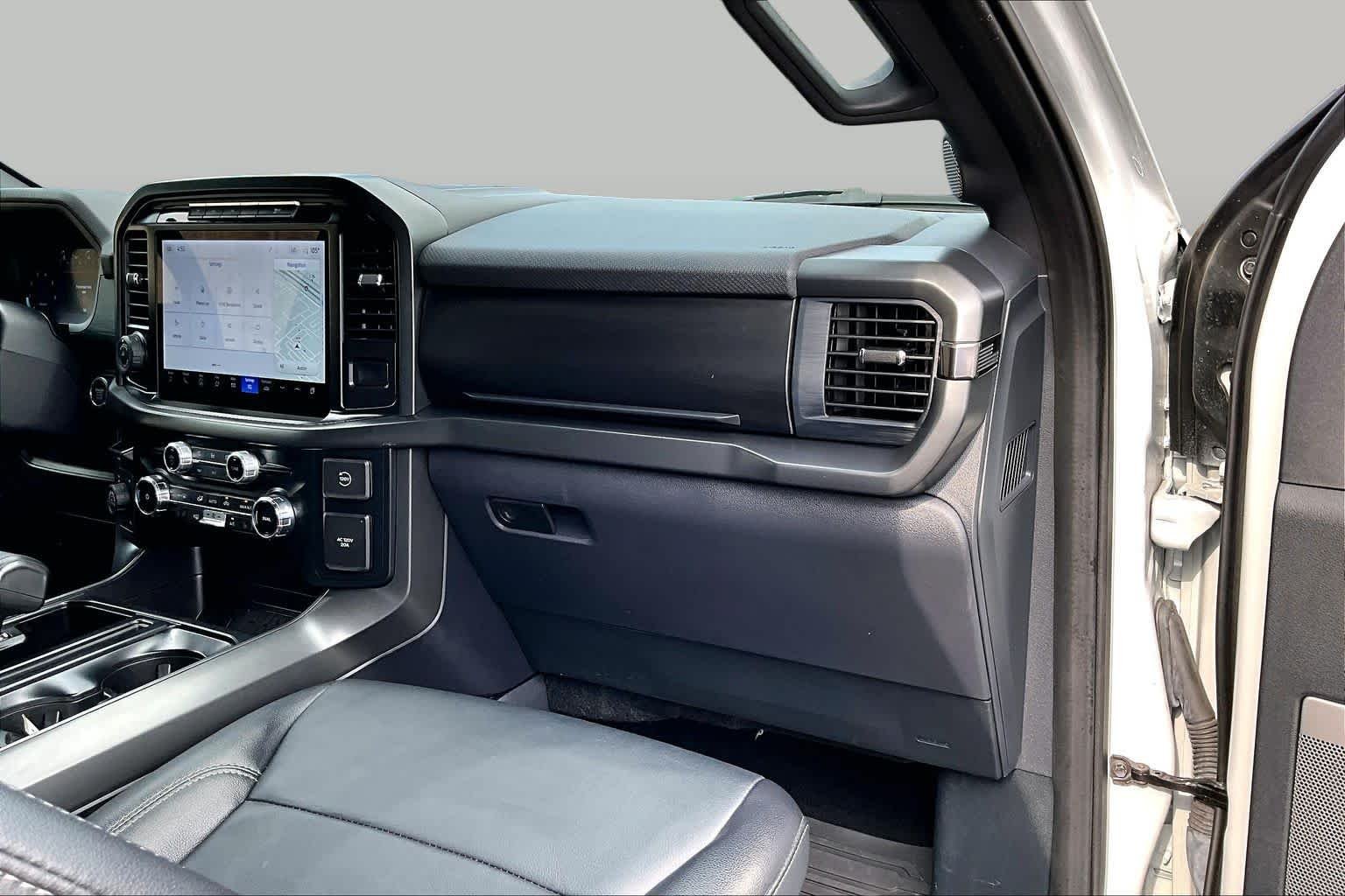 Used 2024 Carbonized Gray Metallic Ford XLT image 19