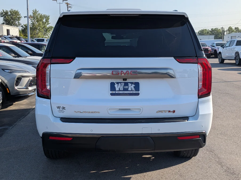 Used 2021 Summit White GMC AT4 image 4