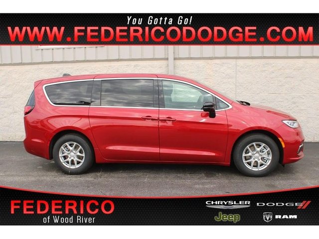 2026 Chrysler Pacifica Select FWD