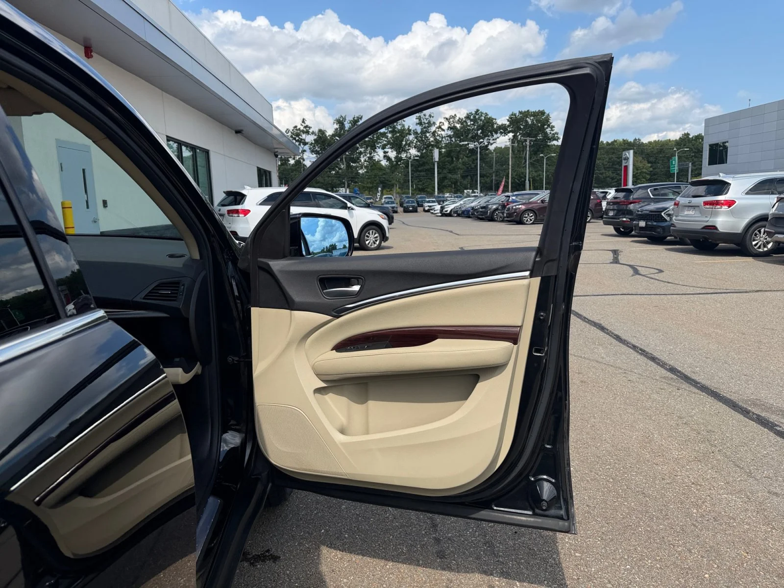 Used 2014 Crystal Black Pearl Acura 3.5L image 30