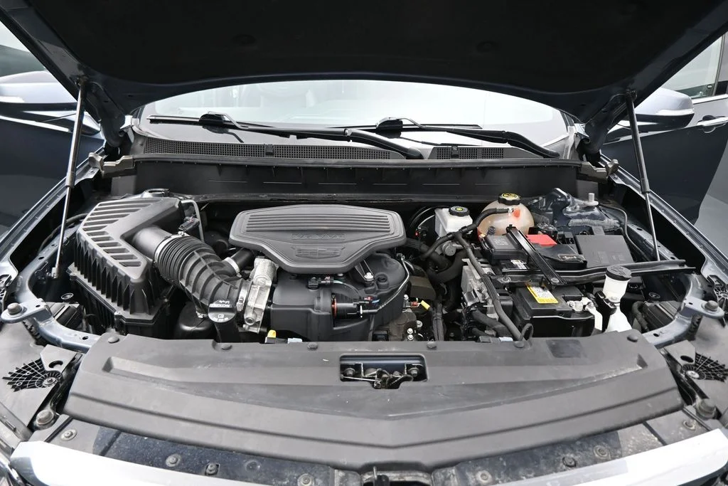 Used 2020 Gray Cadillac Premium Luxury image 30