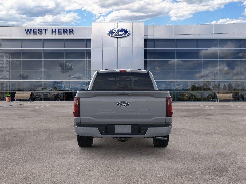 Used 2026 Avalanche Gray Ford XLT image 6