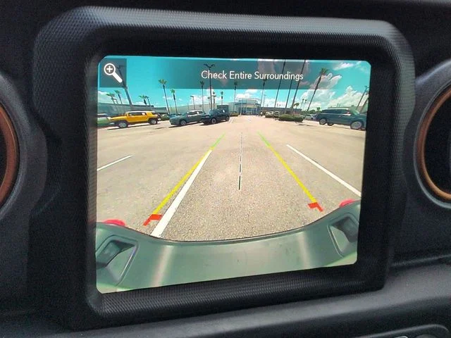 Used 2022 Silver Jeep Mojave image 20