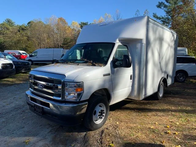 New 2026 White Ford Base image 4