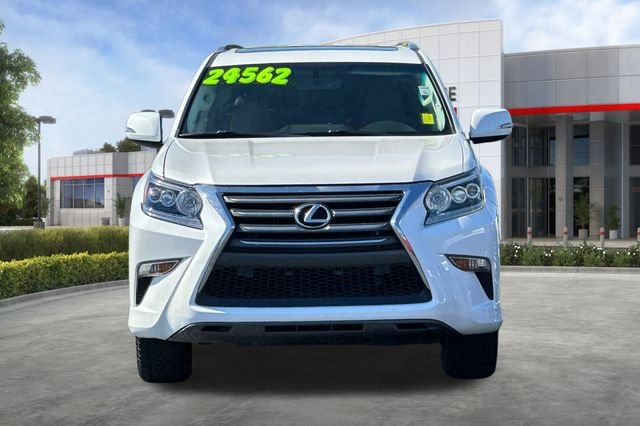 Used 2017  Lexus 460 image 10