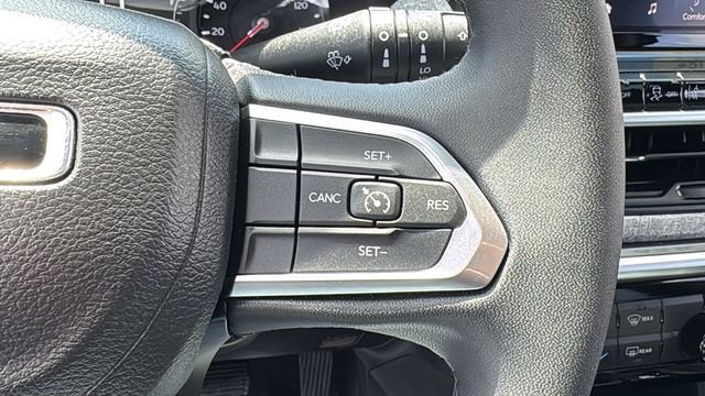 Certified Used 2025 Black Jeep Latitude image 24