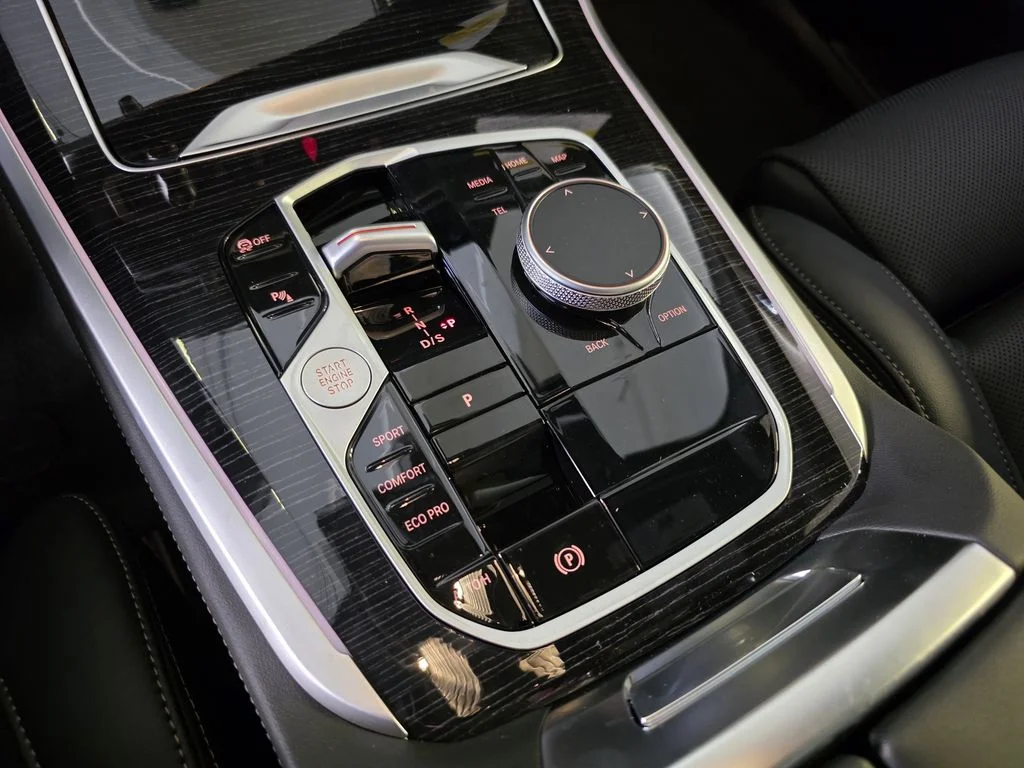 New 2026 Brooklyn Grey Metallic BMW sDrive40i image 19
