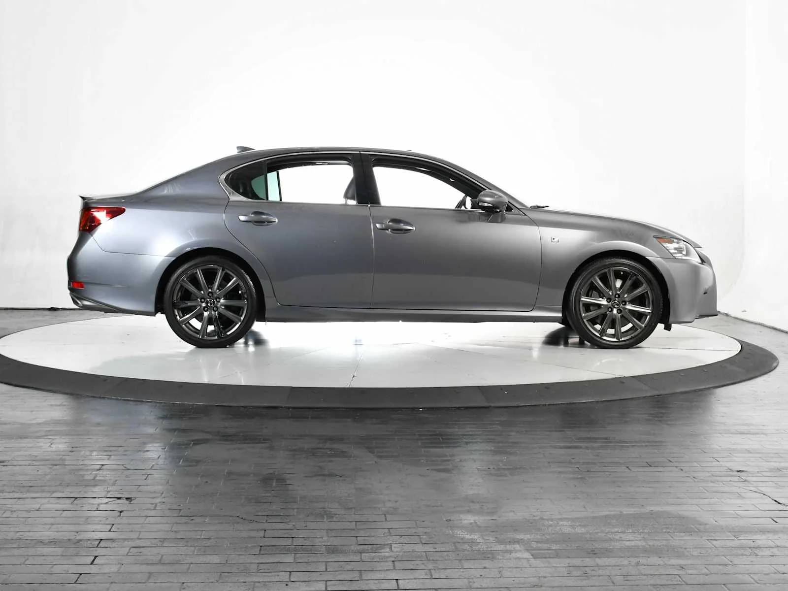 Used 2015 Nebula Gray Pearl Lexus  image 6