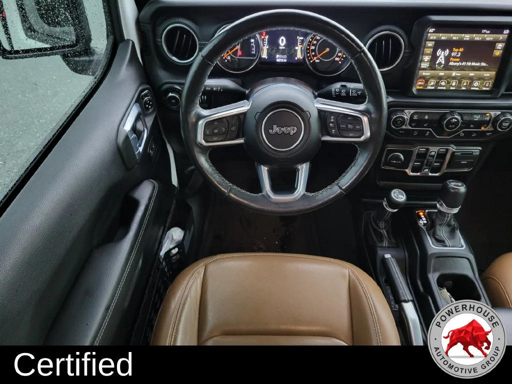 Used 2021 White Jeep Unlimited Sahara image 19