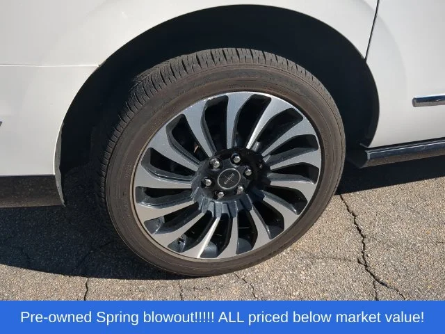 Used 2022 White Lincoln Black Label image 14