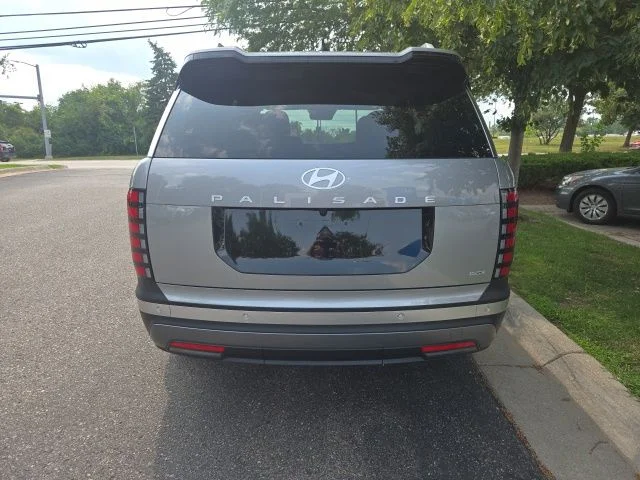 Used 2026 Silver Hyundai SEL Convenience image 6