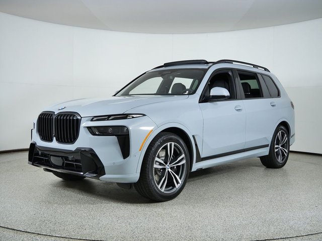 2027 BMW X7
