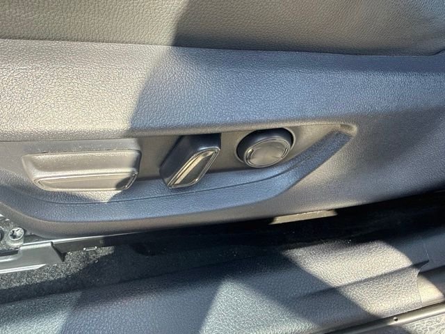Used 2025  Toyota XSE image 24