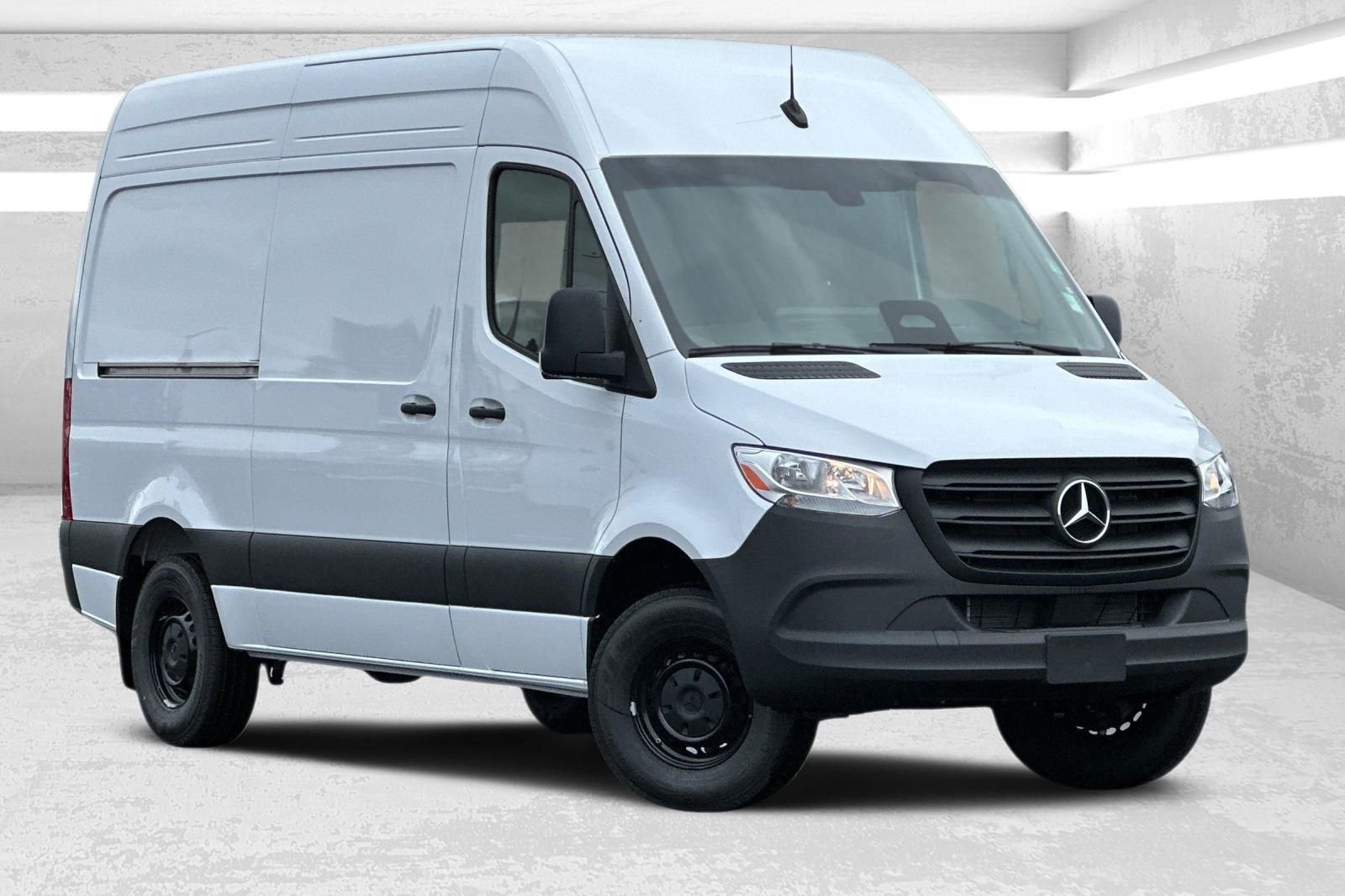 2025 Mercedes-Benz Sprinter Cargo Van