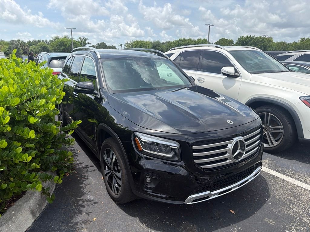 2025 Mercedes-Benz GLB