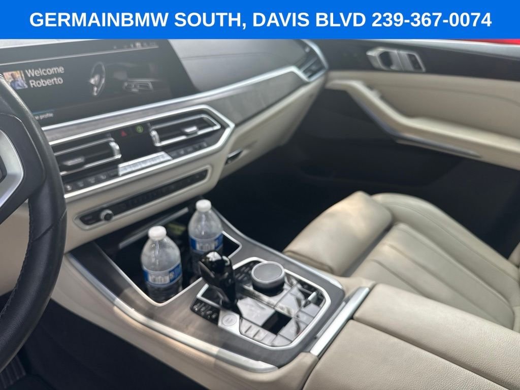 Certified Used 2022 Dark Graphite BMW xDrive45e image 13
