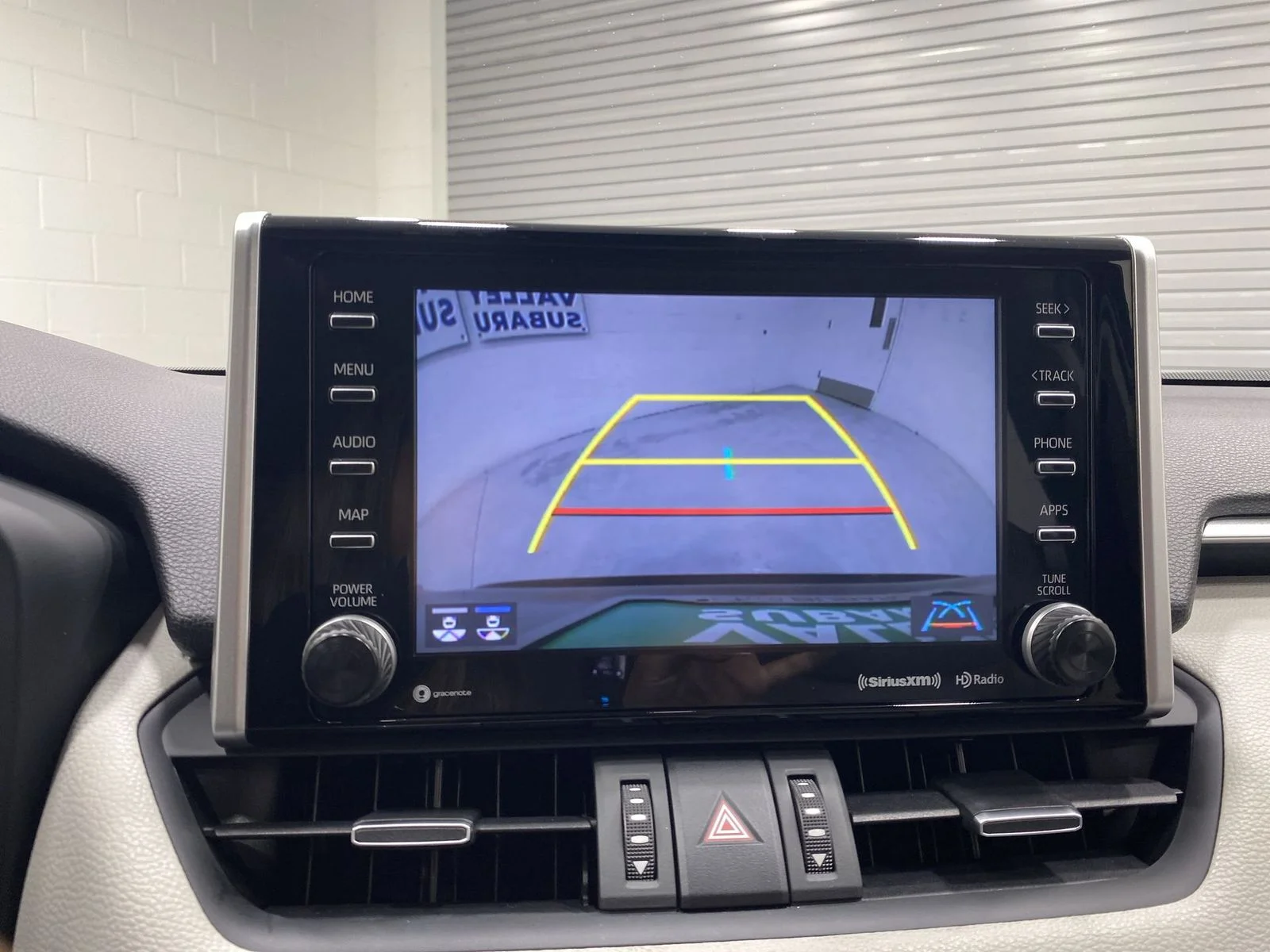 2019 Toyota RAV4 Limited - Photo 17