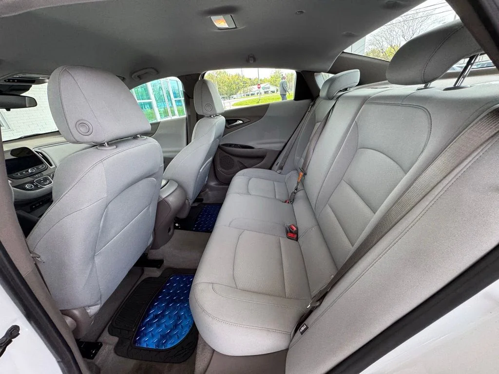 Used 2024 Summit White Chevrolet LS image 19