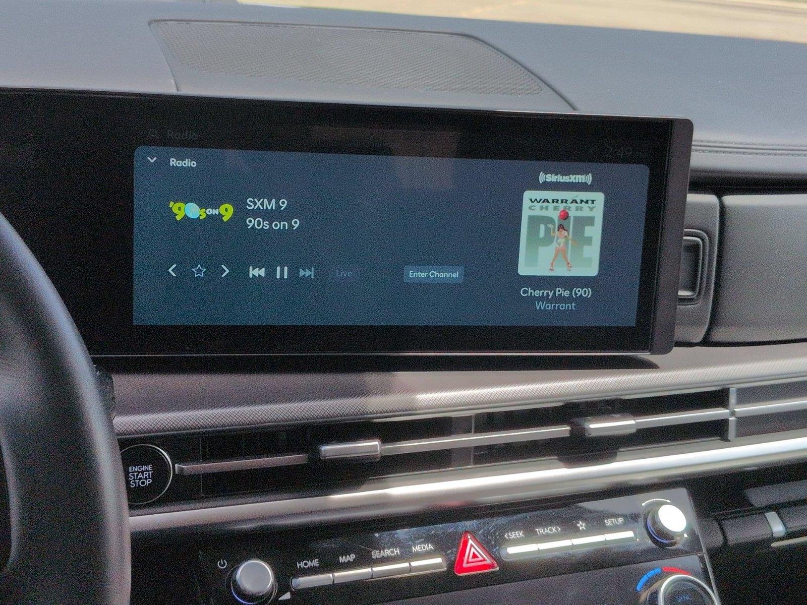 Used 2026 Phantom Black Hyundai SEL image 25