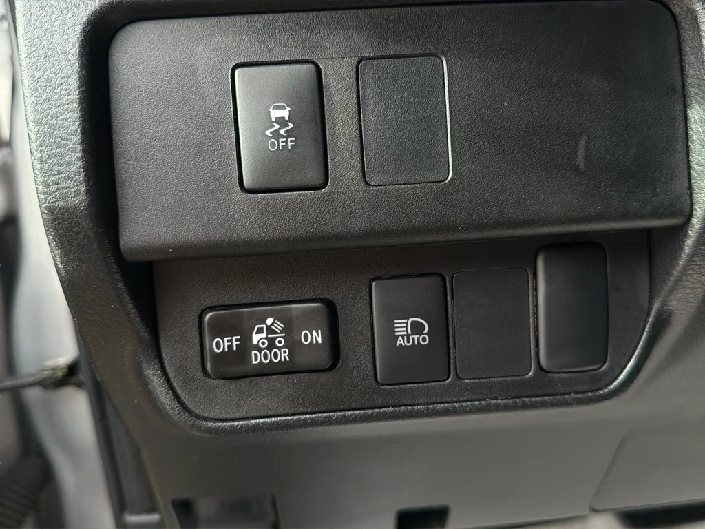 Used 2023 Silver Toyota SR image 36