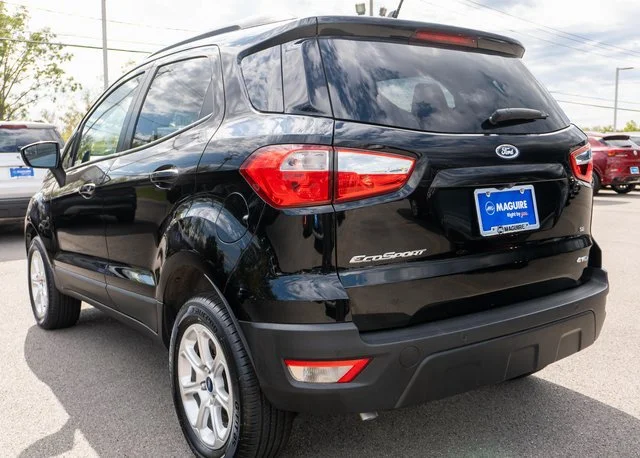 Used 2020 Black Ford SE image 8
