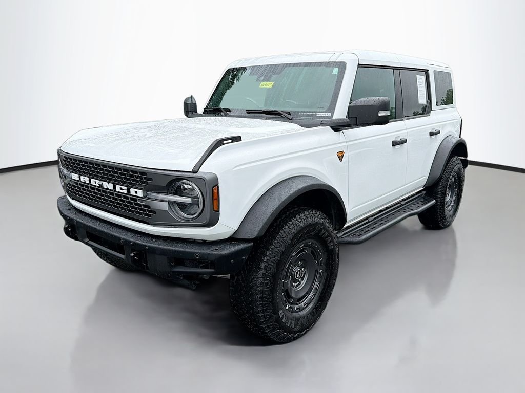 Used 2025 OXFORD WHITE Ford Badlands image 3