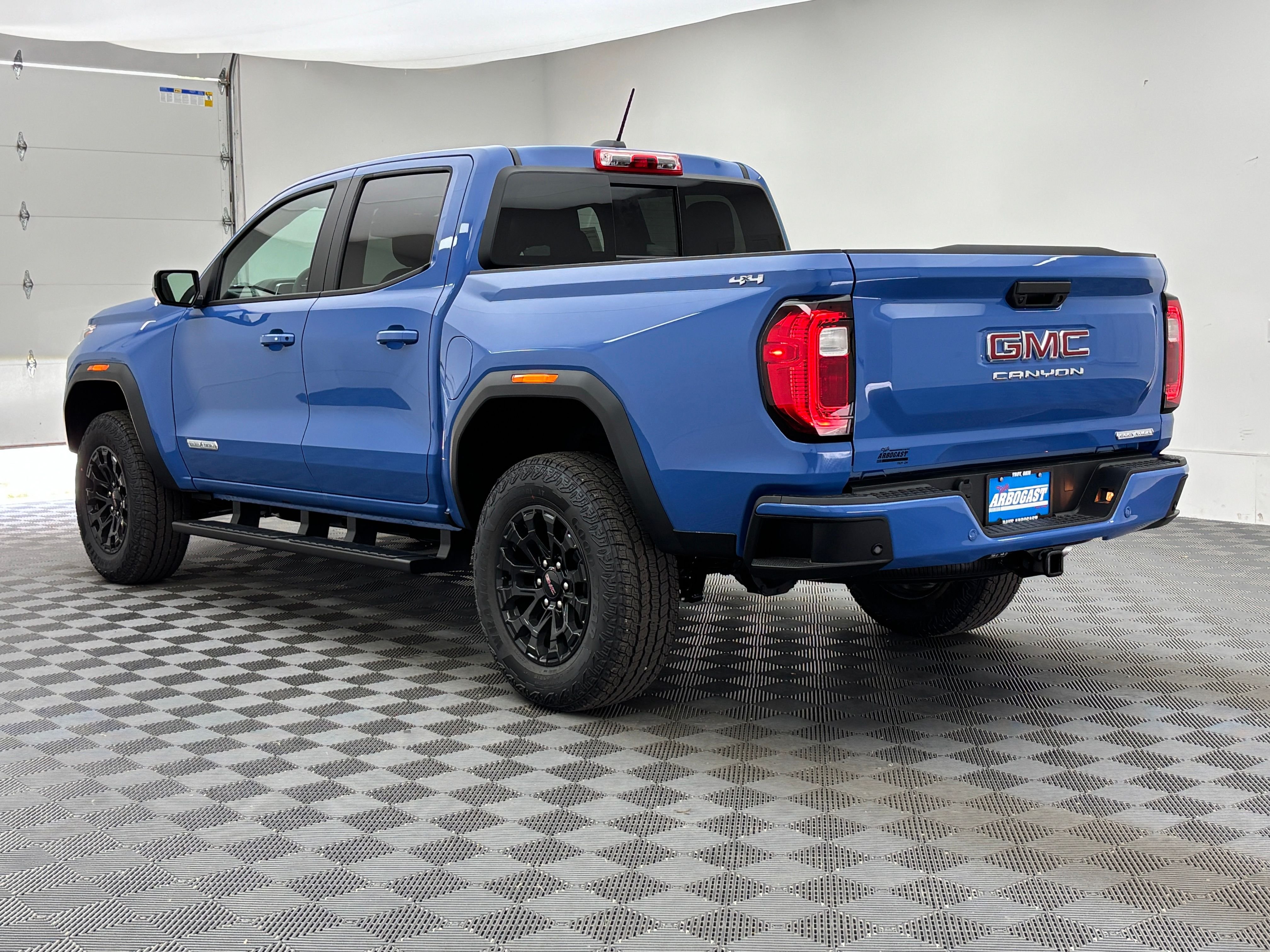 New 2026 Rapids Metallic GMC Elevation image 11