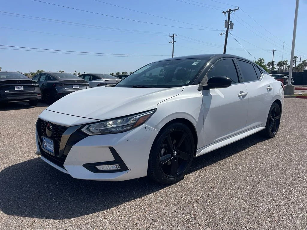 Certified Used 2023 White Nissan SR image 3