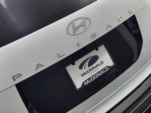 New 2026 White Hyundai SEL Premium 7P image 9