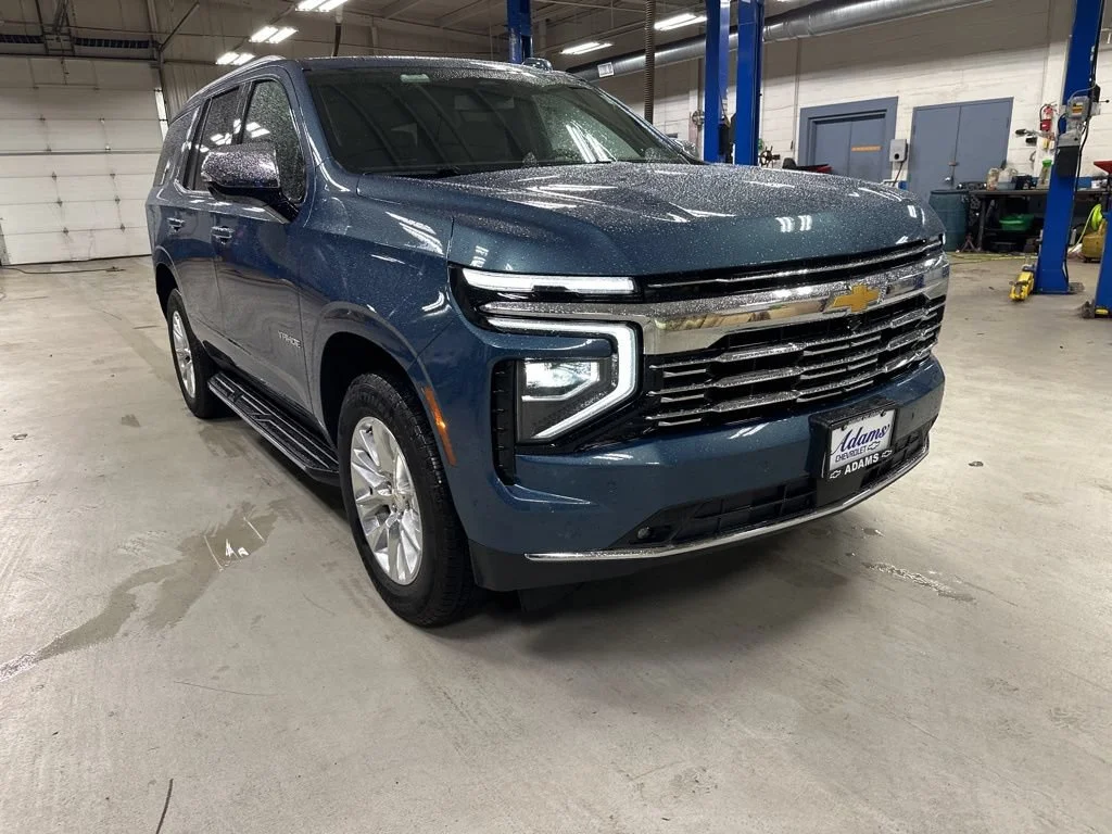 Used 2025 Lakeshore Blue Metallic Chevrolet Premier image 15