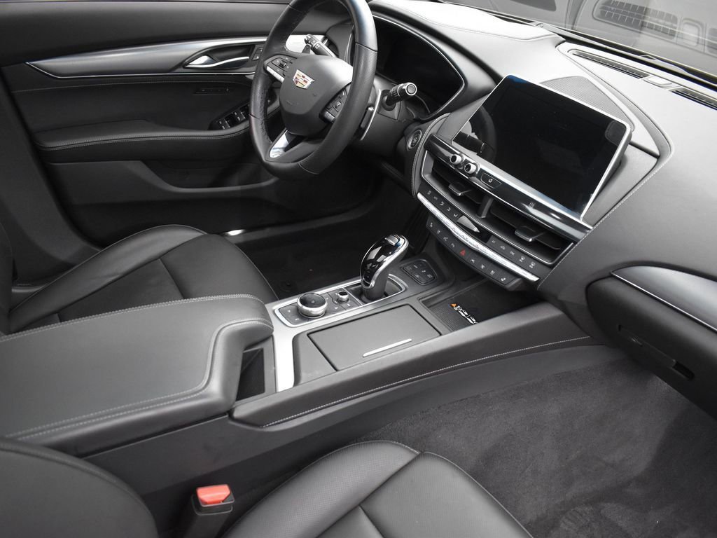 2021 CADILLAC CT5 - Image 32