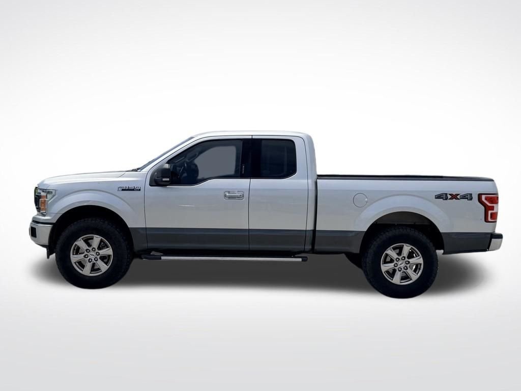 Used 2019 Silver Ford XLT image 3