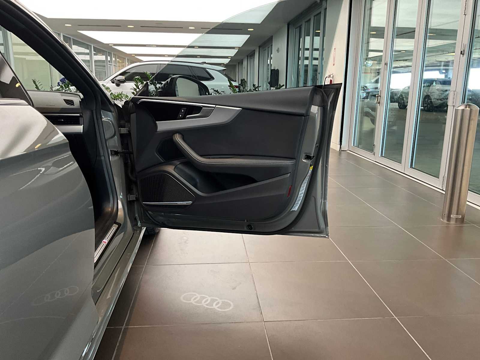 Used 2023 Daytona Gray Pearl Effect Audi S line Premium Plus image 26