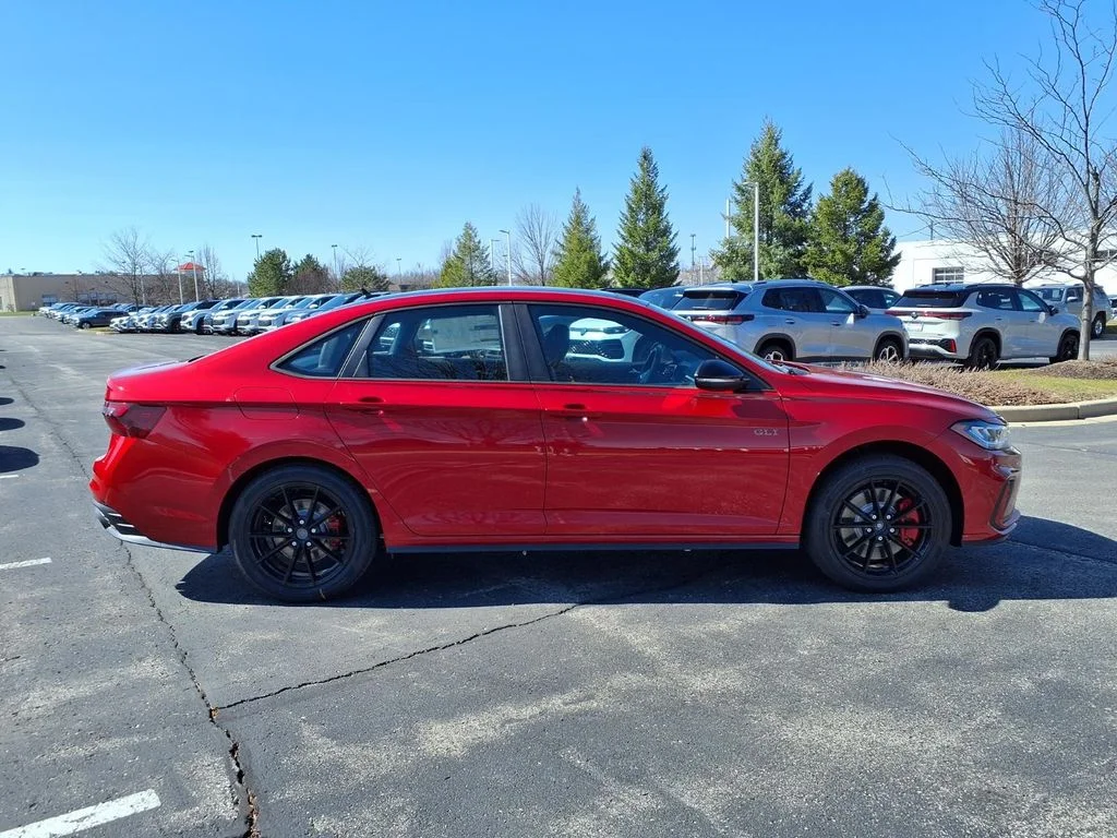 New 2026 Kings Red Metallic w/Deep Black Roof Volkswagen 2.0T Autobahn image 2