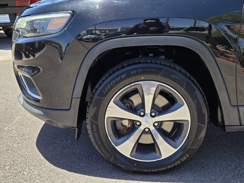 Used 2019 Black Jeep Limited image 8
