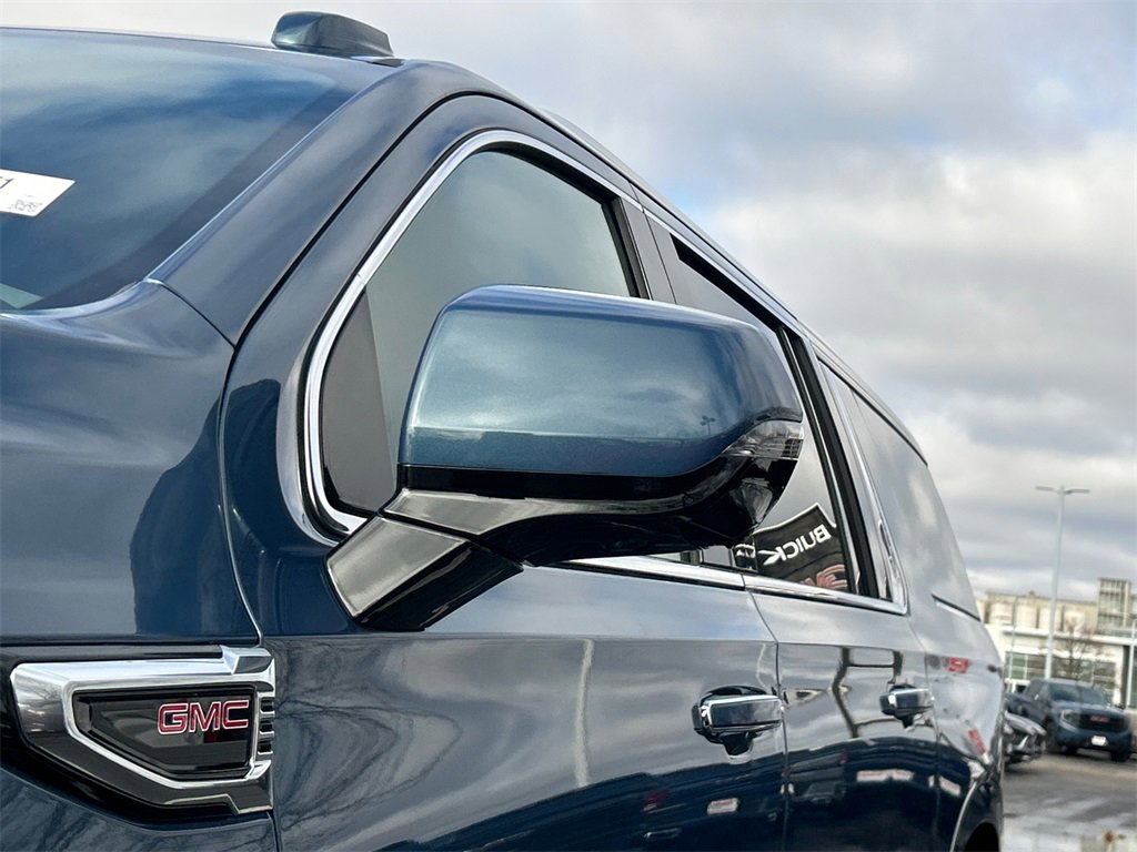 2026 GMC YUKON XL - Image 12