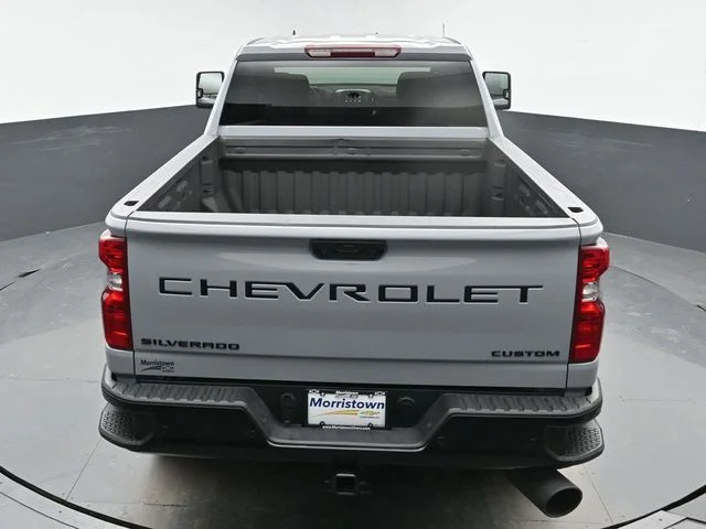 Used 2024 Gray Chevrolet Custom image 31