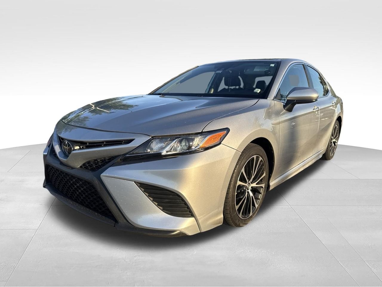 2020 Toyota Camry 2.5 Auto SE's photo