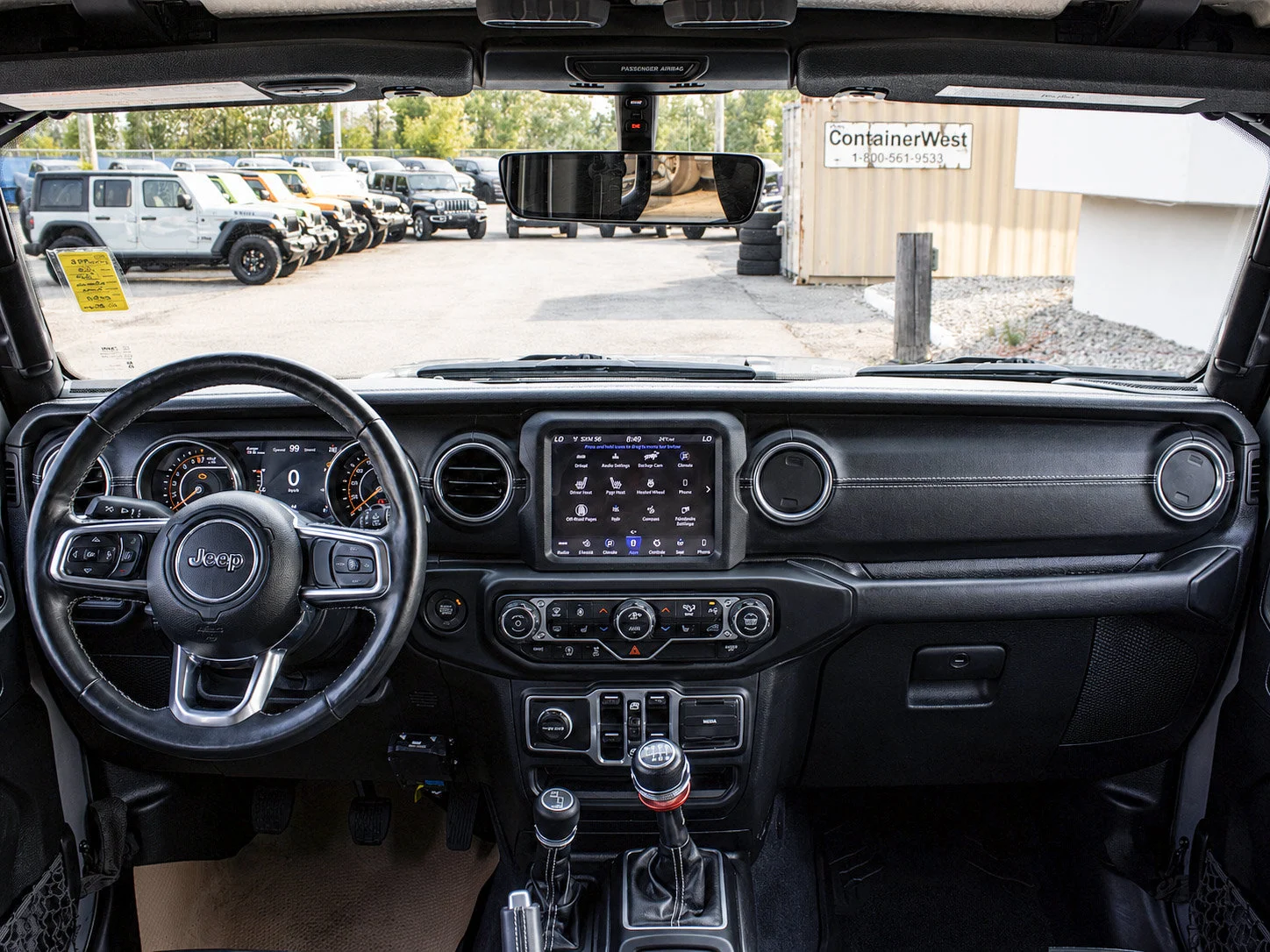Used 2018 Grey Jeep Sahara* | Leather Seats | Heated Seats & Steering Wheel | 8.4 Navigation | Alpine Premium Audio | image 3