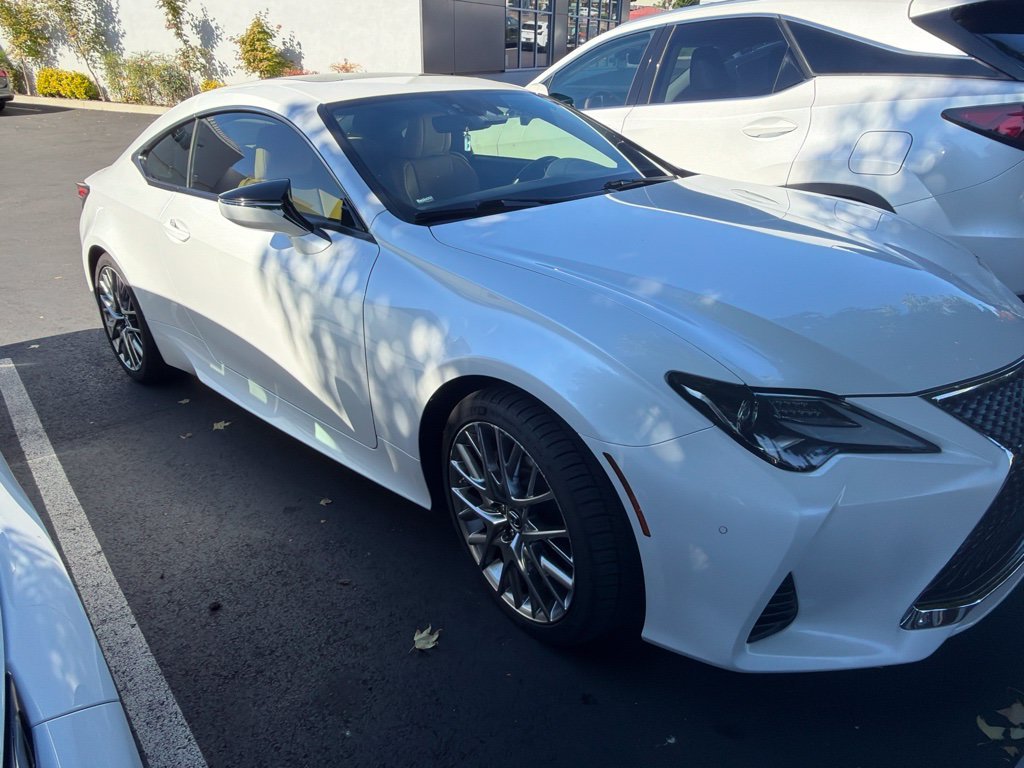 Used 2019 White Lexus 350 image 2