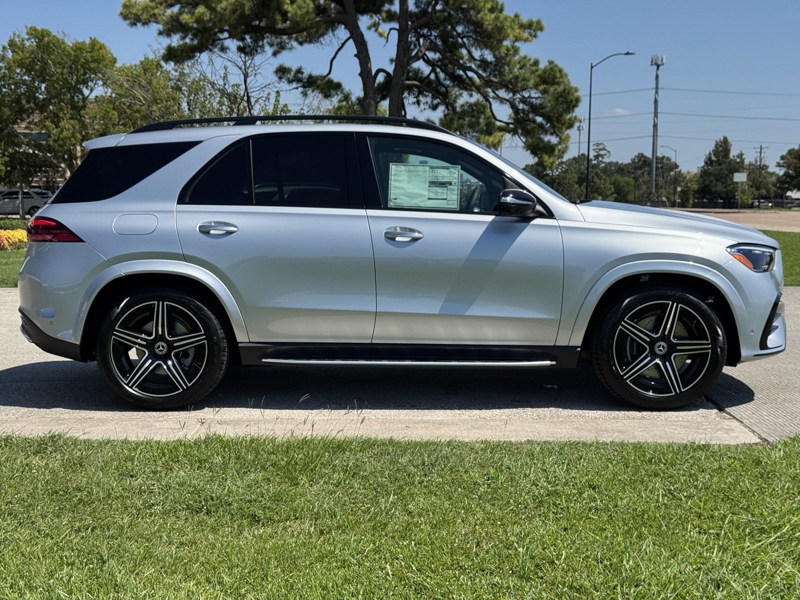 New 2026 Cirrus Silver Metallic Mercedes-Benz GLE 450 image 26