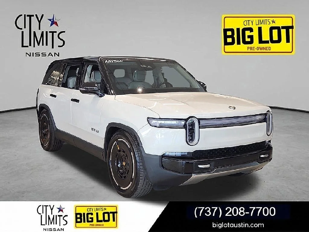 Used 2025  Rivian Adventure Dual Motor Max Pack image 1