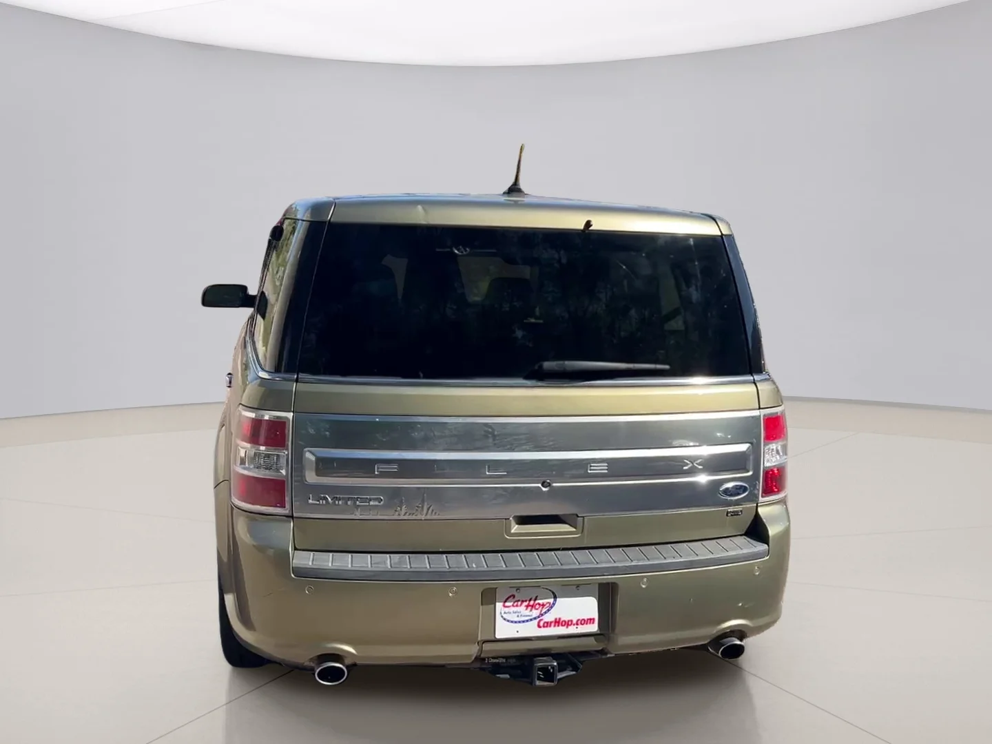 Used 2014 Gold Ford LIMITED image 4