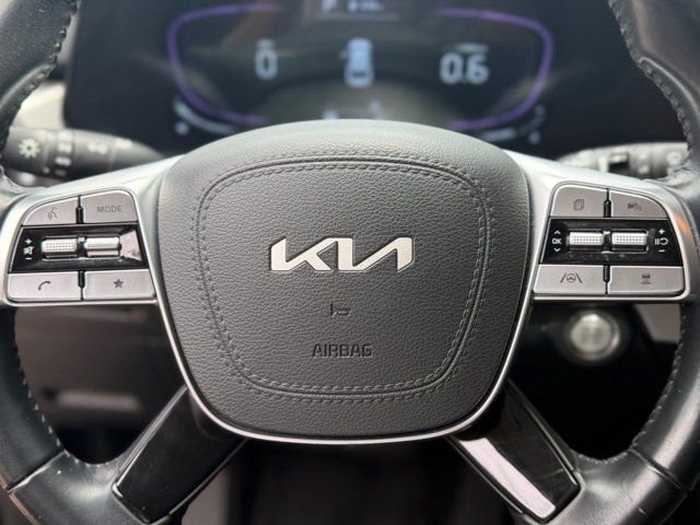 Used 2025 Gray Kia LX image 28