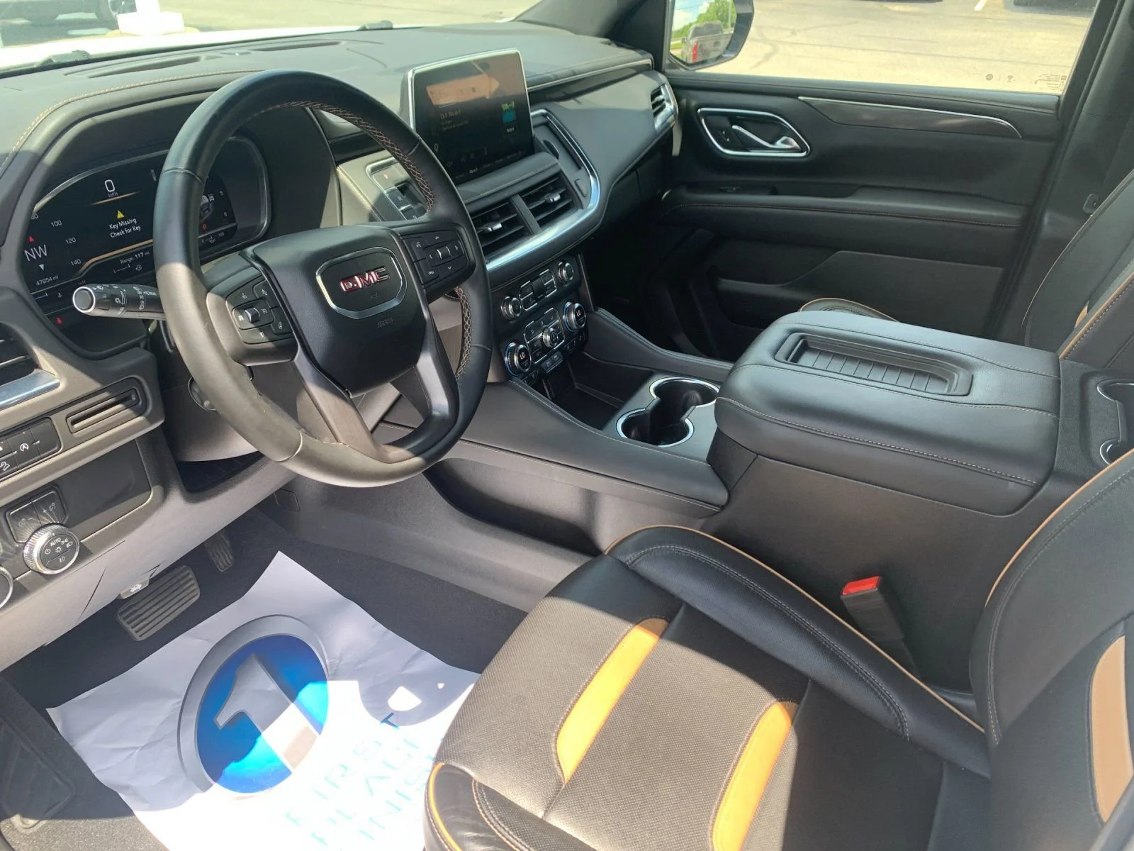 Used 2023 Summit White GMC AT4 image 10